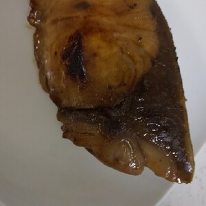 週末、簡単焼くだけブリの照り焼き！